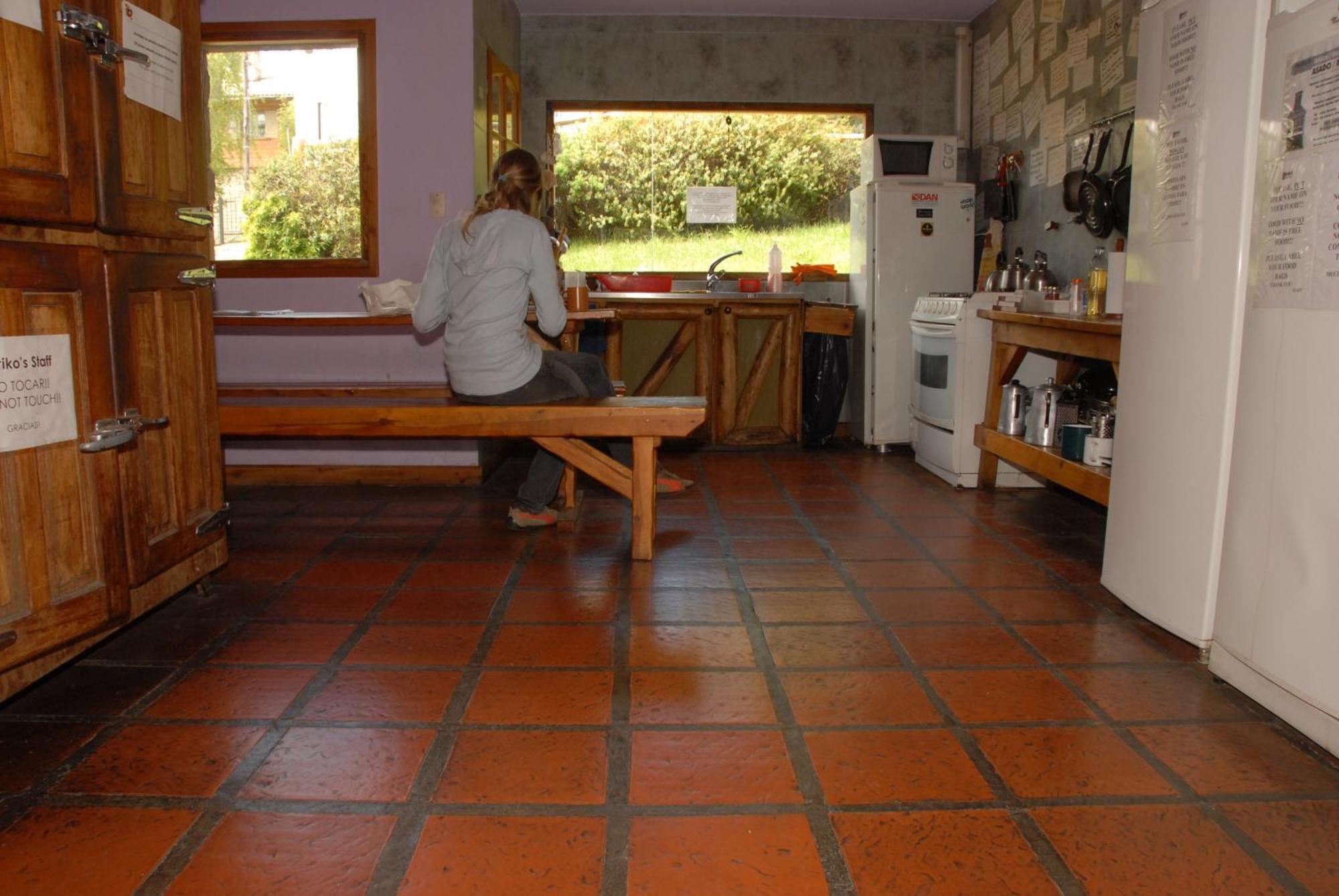 Periko'S Youth Hostel San Carlos de Bariloche Exteriör bild
